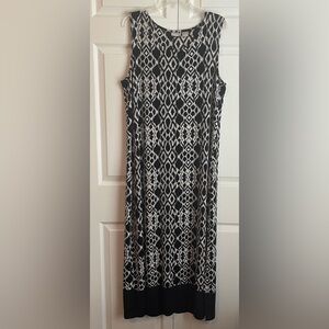 Chico’s Travelers Black And White Ikat Pattern Sleeveless Maxi Dress Size 3 (16)